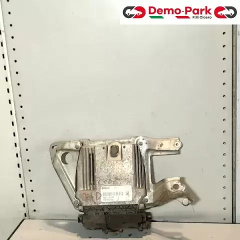 CENTRALINA MOTORE  Toyota YARIS 1.4 D4D II SERIE 89661-0D460 - 0 281 012 323 - 407918 0988 0