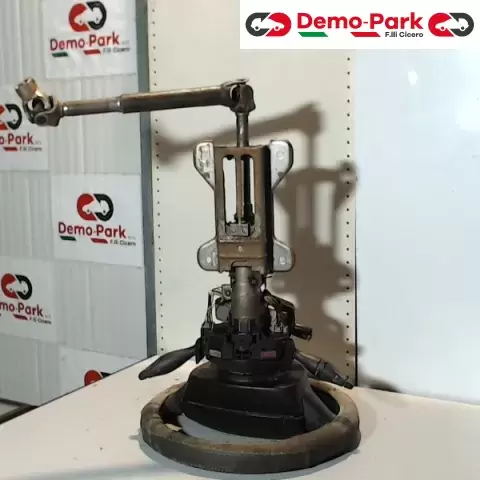 PIANTONE STERZO  Ford FIESTA V 1S7T-17A553-DD  6S6T-1333-AA  2S61-3C529-FA 0