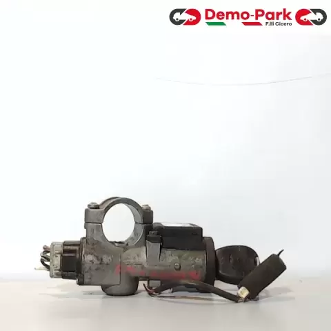 BLOCCASTERZO Nissan ALMERA TINO 28590C9918 0