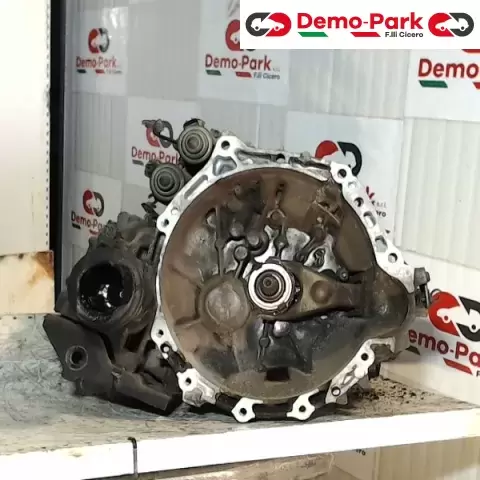 CAMBIO TOYOTA YARIS 1.4 D4D NA0BR-T2 Toyota YARIS - 1.4 D4D II SERIE NA0BR-T2 0