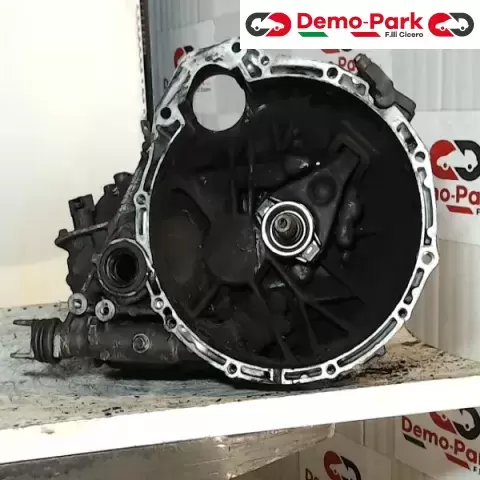 CAMBIO NISSAN ALMERA TINO 2.2 TD V10 2Y030 Nissan ALMERA - 2.2 TD 2Y030 0