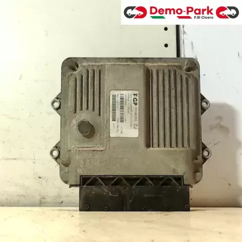 CENTRALINA OPEL CORSA C Opel CORSA C - 1.3 CDTI 55196352 0