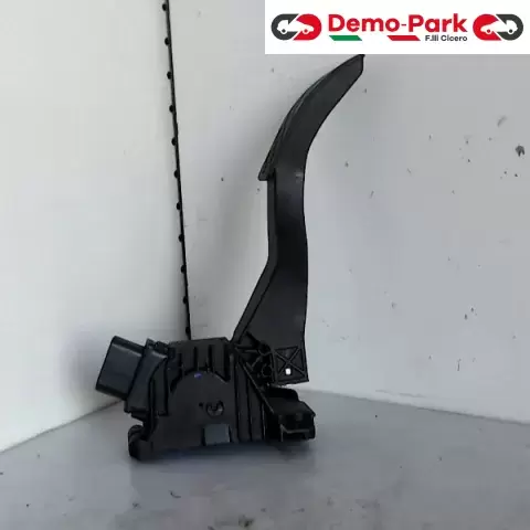 PEDALE ACCELERATORE VOLKSWAGEN GOLF 7 Volkswagen GOLF 7 5Q1723503F 0