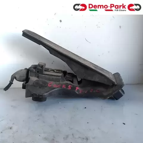 PEDALE ACCELERATORE VOLKSWAGEN GOLF  Volkswagen GOLF 5 2.0 TDI 6PV008600-00 0