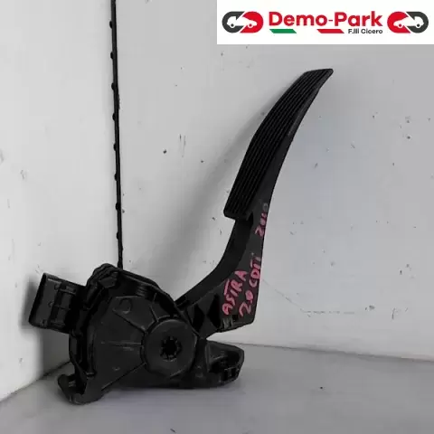 PEDALE ACCELERATORE OPEL ASTRA Opel ASTRA 2.0 CDTI 13252702 0