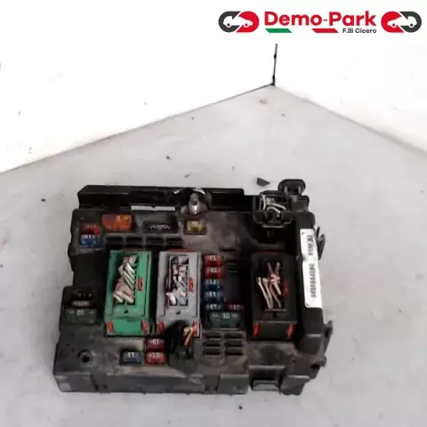 CENTRALINA PORTA FUSIBILI PEUGEOT 206 Peugeot 206 1.4 16V 9650664080 0