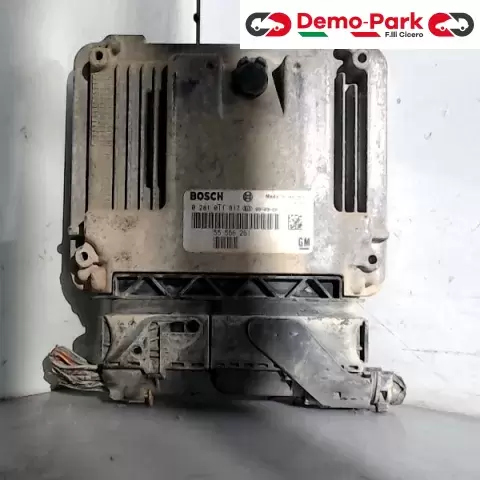 CENTRALINA MOTORE OPEL VECTRA  Opel VECTRA 1.9 DCTI SW 0281011817 0
