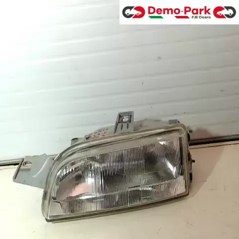 FARO DX Fiat PUNTO I SERIE  0