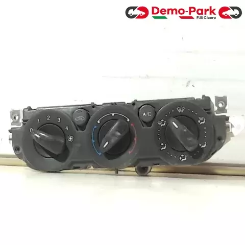 COMANDO CLIMA FORD FOCUS Ford FOCUS  0