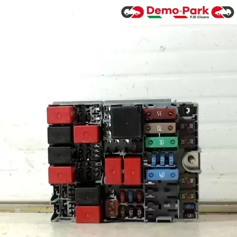 CENTRALINA PORTA FUSIBILI FIAT PANDA Fiat PANDA - 1.2 51987784 0