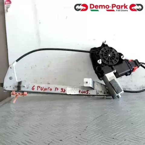 ALZAVETRO POST SX GRANDE PUNTO Fiat GRANDE PUNTO 199 3F3751B 0