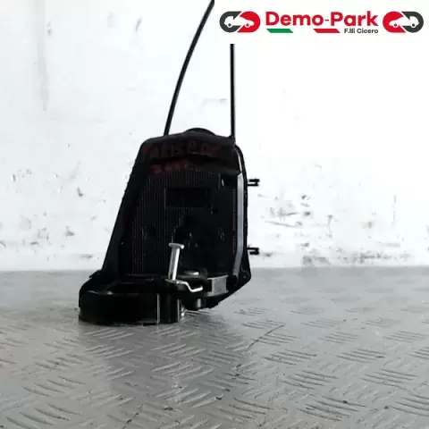 SERRATURA POST DX YARIS Toyota YARIS  0