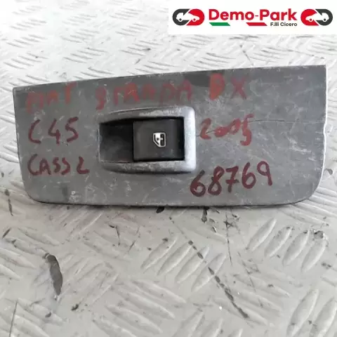 PULSANTIERA ANT DX STRADA Fiat strada 31255 0