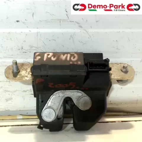 SERRATURA COFANO POSTERIORE Fiat GRANDE PUNTO 55701971 0