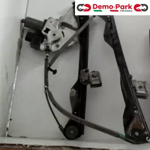 ALZAVETRO ANT. SX 5PORTE Ford FOCUS 0 130 821 756 0