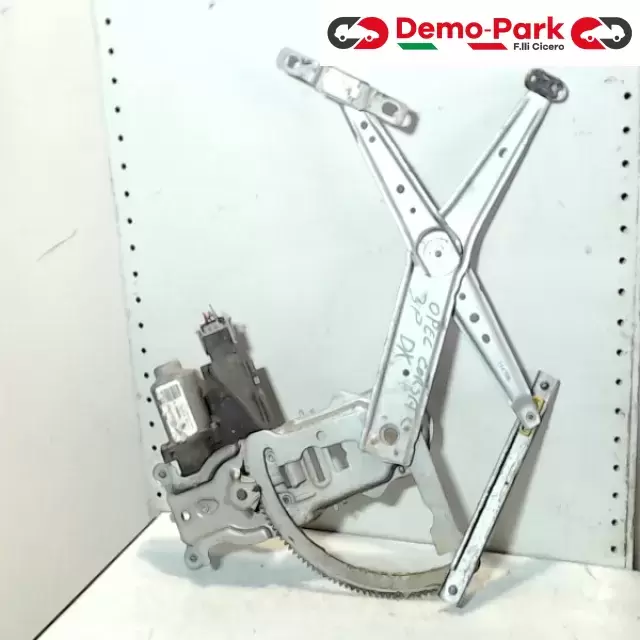 ALZAVETRO ANT. DX 3P Opel CORSA C GM 009113364   0