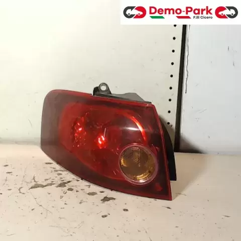 STOP SX FIAT CROMA 1.9 D Fiat CROMA 1.9 D 27490102 0